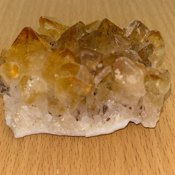 Citrine cluster - Picture 4 of 9